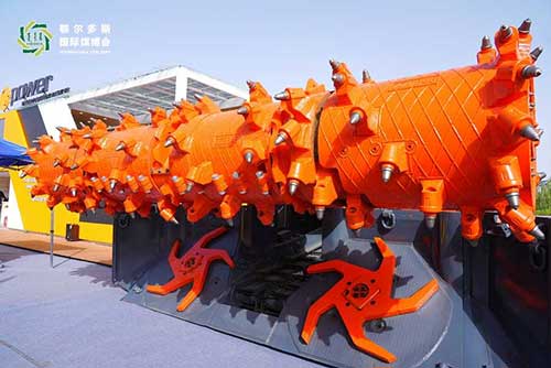 圖片10.jpg 上海創(chuàng)力集團參展第十八屆鄂爾多斯國際煤博會取得圓滿成功(圖10)