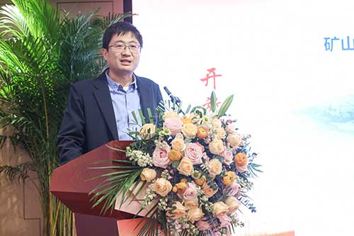 華為油氣礦山軍團(tuán)智能礦山總工-丁-峰-(2).jpg 華為油氣礦山軍團(tuán)智能礦山總工-丁-峰-(2).jpg